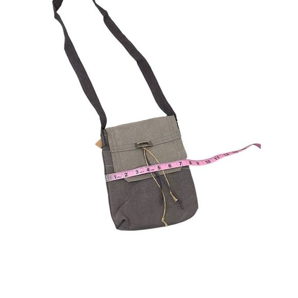 Upcycled ReLoved Crossbody Purse Small Gray distressed Honey & Me Canvas Boho - Picture 5 of 7